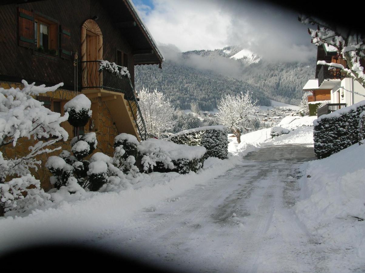 Chalet Genepi モントリオン エクステリア 写真