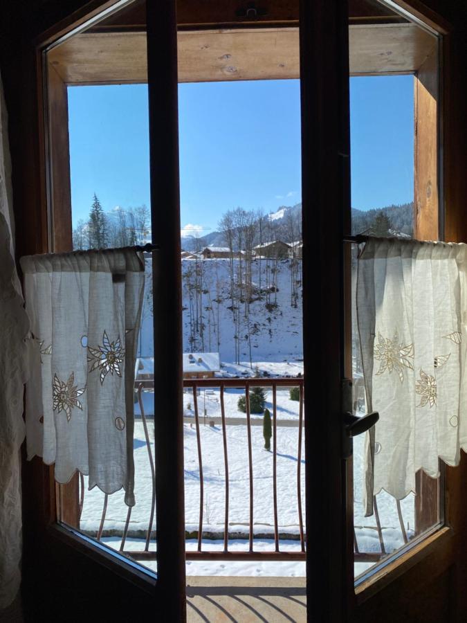 Chalet Genepi モントリオン エクステリア 写真