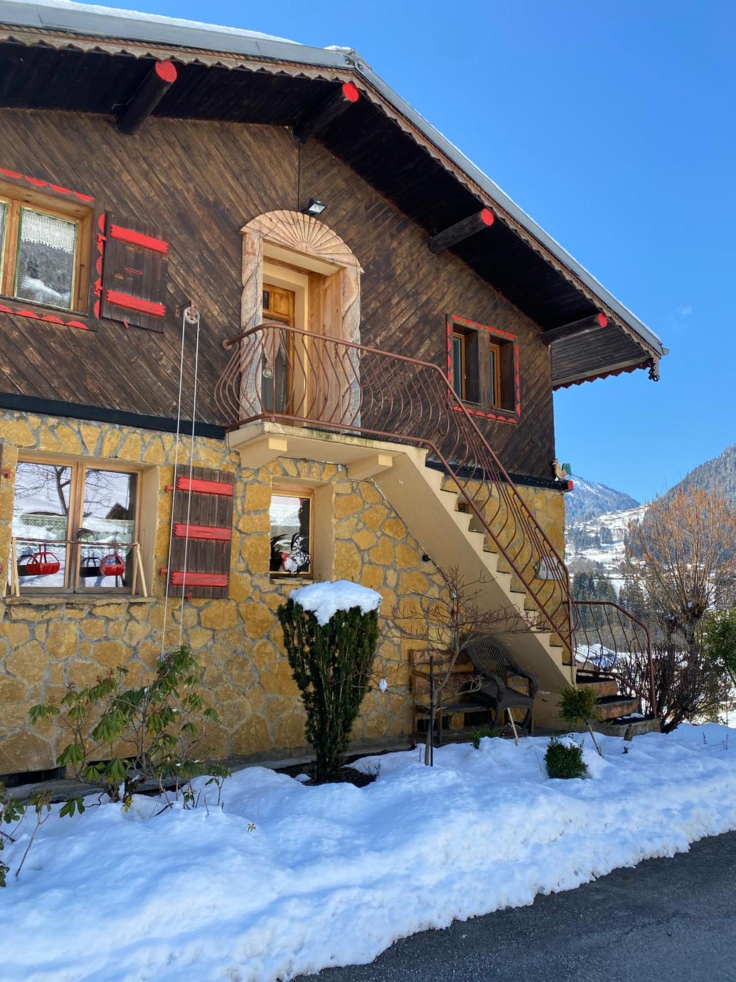 Chalet Genepi モントリオン エクステリア 写真