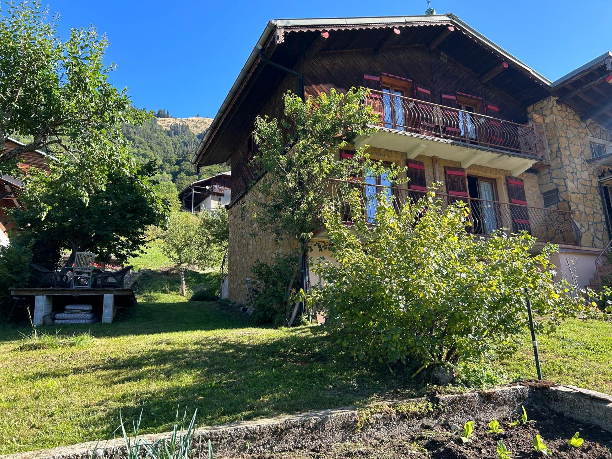 Chalet Genepi モントリオン エクステリア 写真