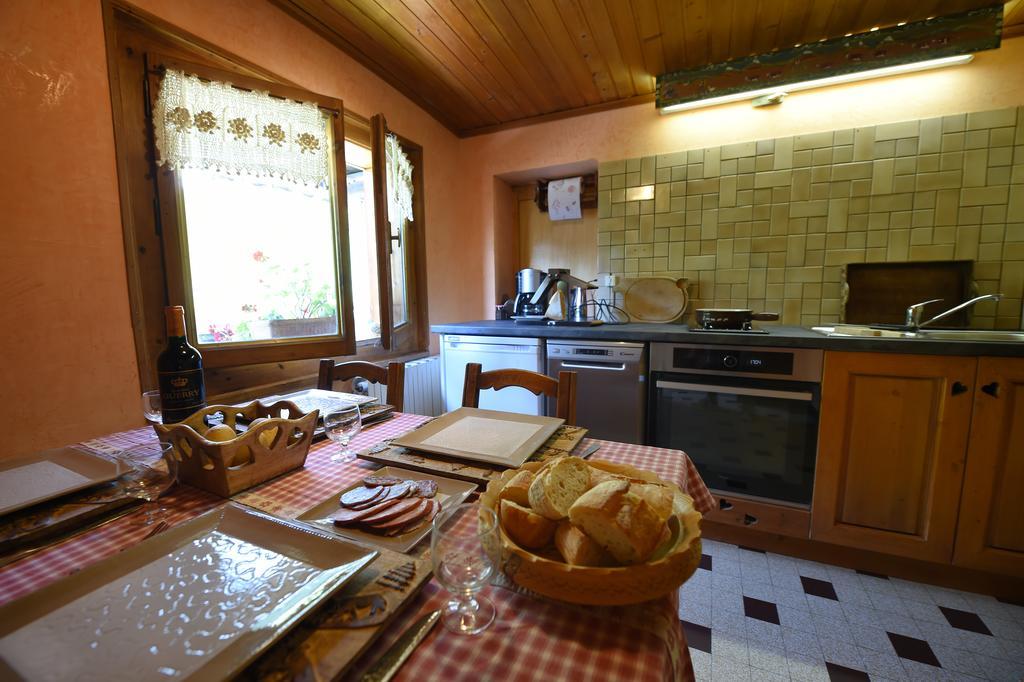Chalet Genepi モントリオン エクステリア 写真